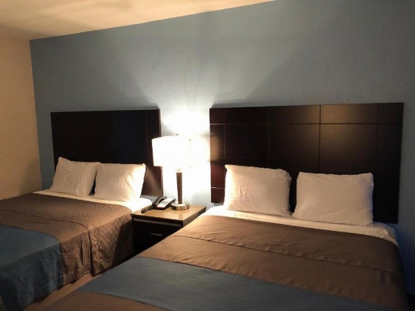 Inn Of Long Beach image 5